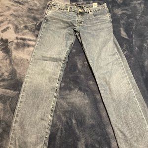 Men’s banana republic light wash slim fit jeans.